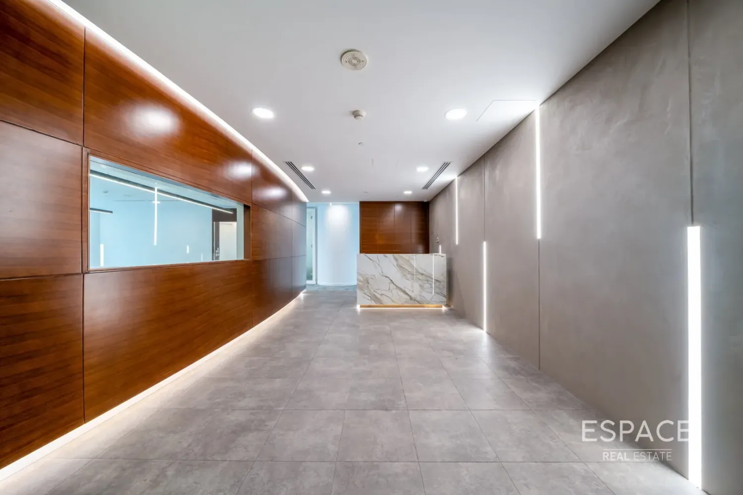 Офис 298м² в Джумейра Лейк Тауэрс, ОАЭ № 106192