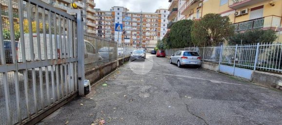 5 rooms Apartment in Palermo, Italy No. 3108 8