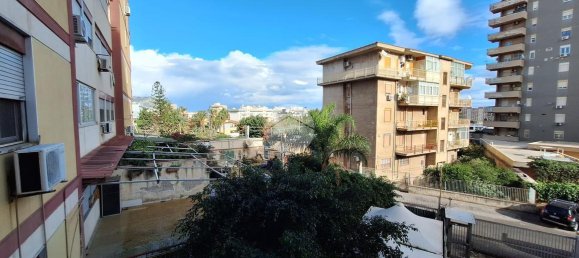 5 rooms Apartment in Palermo, Italy No. 3108 37