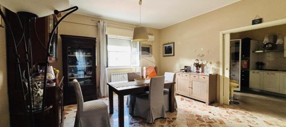 5 rooms Apartment in Palermo, Italy No. 3108 12