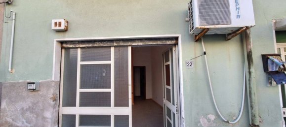 2 chambres Appartement à Palermo, Italy No. 68391 4
