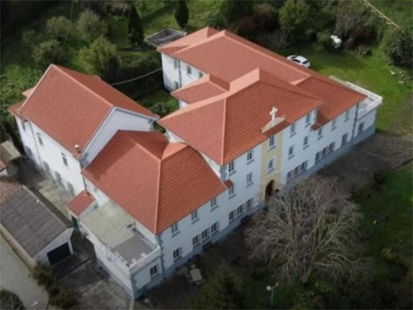 Apartamento de 36 dormitorios en Pontedeume, Spain No. 140618