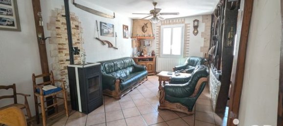 3 bedrooms House in Saint-Pierre-les-Elbeuf, France No. 355182 5