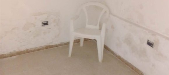  عقار تجاري في Brindisi, Italy 100متر مربع رقم 186276 8