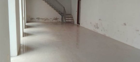  عقار تجاري في Brindisi, Italy 100متر مربع رقم 186276 3