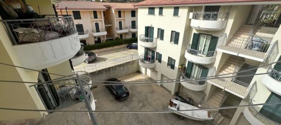 4 rooms Apartment in Montepaone, Italy No. 138737 4