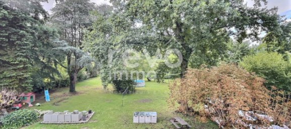 Casa de 6 dormitorios en Saint-Didier-sur-Chalaronne, France No. 346671 2