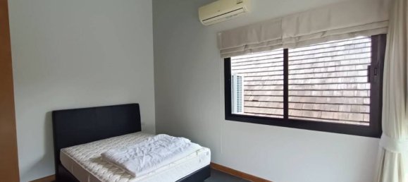 Villa de 3 dormitorios en Bang Tao, Thailand No. 13061 2