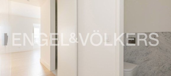 2 bedrooms Apartment in Lisbon, Portugal No. 12741 16