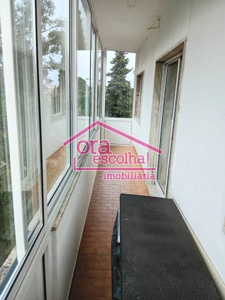 3 bedrooms Duplex in Almada, Portugal No. 156129