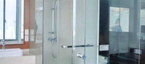 3 bedrooms Condo in Bangkok, Thailand No. 17642 6