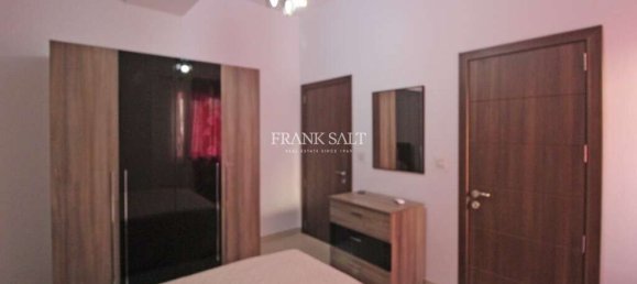 Apartamento de 3 dormitorios en Msida, Malta No. 4279 17