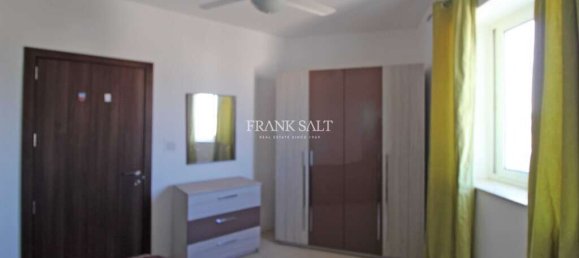Apartamento de 3 dormitorios en Msida, Malta No. 4279 16