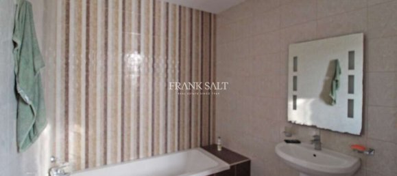 Apartamento de 3 dormitorios en Msida, Malta No. 4279 22