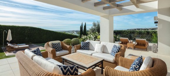 5 bedrooms Villa in Nueva Andalucia, Spain No. 5408 8