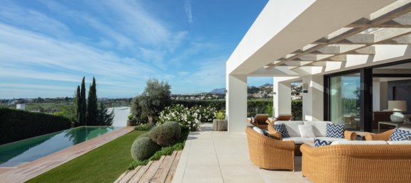 5 bedrooms Villa in Nueva Andalucia, Spain No. 5408 27