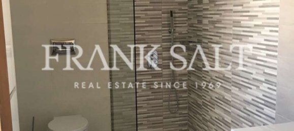 2 غرف نوم بانتهاوس في Pieta, Malta رقم 9662 7