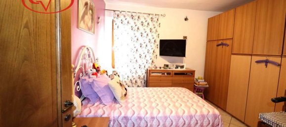 4 bedrooms House in Reggello, Italy No. 323153 16