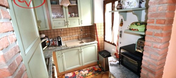 4 bedrooms House in Reggello, Italy No. 323153 7