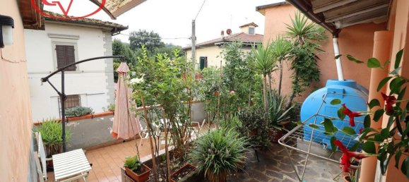 4 bedrooms House in Reggello, Italy No. 323153 30
