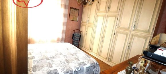 4 bedrooms House in Reggello, Italy No. 323153 17