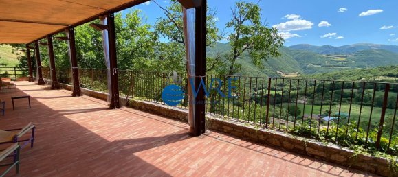3 rooms Apartment in Sellano, Italy No. 125144 27