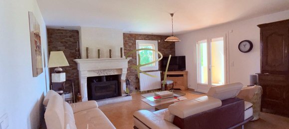 6 Schlafzimmer Villa in Saint-Sauveur-de-Cruzieres, France, Nr. 302802 3