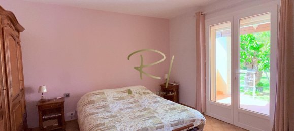 6 Schlafzimmer Villa in Saint-Sauveur-de-Cruzieres, France, Nr. 302802 16