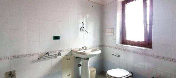 3 bedrooms House in Alessandria, Italy No. 225716 35