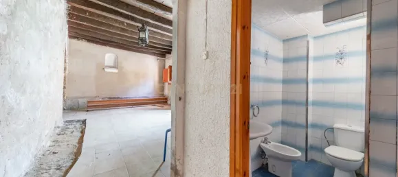 Дом с 6 спальнями в Барселона, Испания № 157187 17