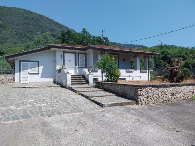 5غرفة فيلا في Camaiore, Italy رقم 234359