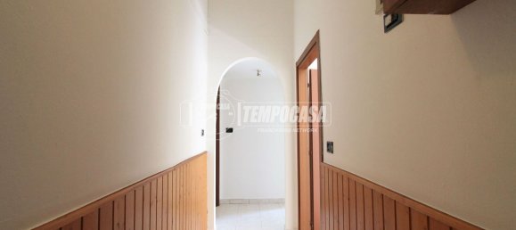 2 rooms Apartment in Cologno Monzese, Italy No. 267575 2
