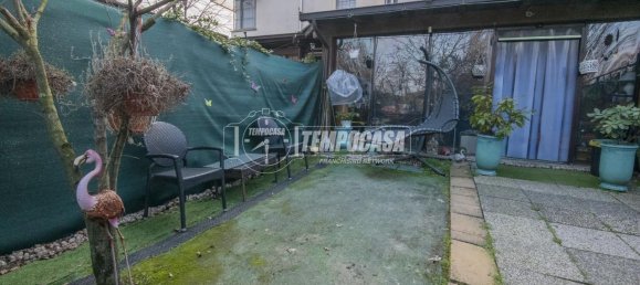 4 rooms House in Modena, Italy No. 40452 2