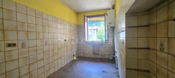4 rooms House in Sarezzo, Italy No. 307620 17