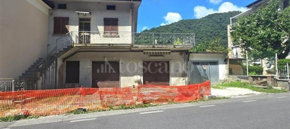 4 rooms House in Sarezzo, Italy No. 307620 2