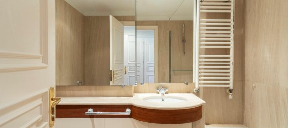 4 bedrooms Duplex in Porto, Portugal No. 137099 26