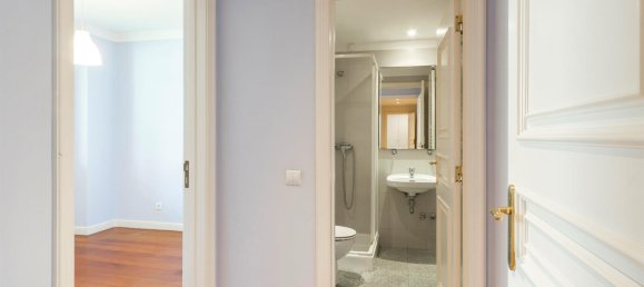 4 bedrooms Duplex in Porto, Portugal No. 137099 11