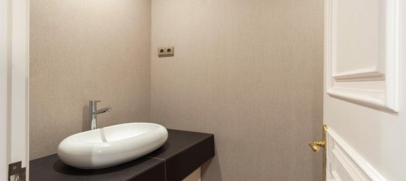 4 bedrooms Duplex in Porto, Portugal No. 137099 10