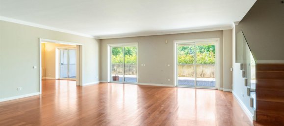 4 bedrooms Duplex in Porto, Portugal No. 137099 2