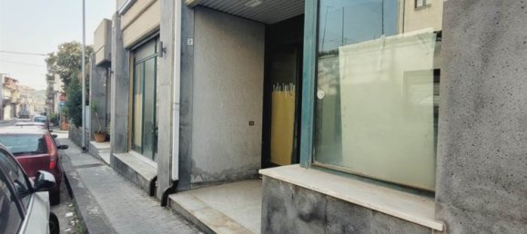 2 rooms Commercial property in Belpasso, Italy No. 46071 3