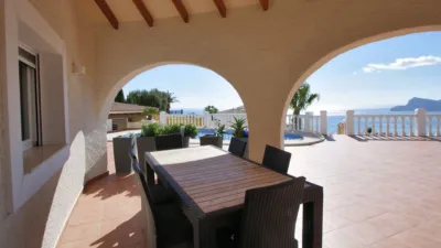7 bedrooms Villa in Altea, Spain No. 242886