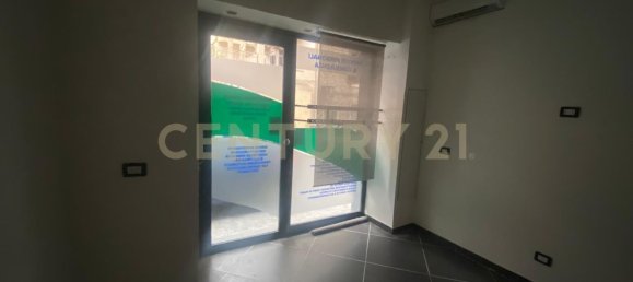 Propiedad comercial en Catania, Italy 16 m² No. 323691 3
