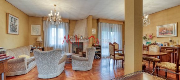 4 Schlafzimmer Penthouse in Padua, Italy, Nr. 375983 2