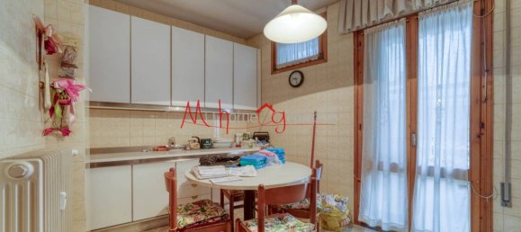 4 Schlafzimmer Penthouse in Padua, Italy, Nr. 375983 6