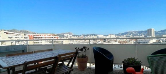 2 Schlafzimmer Doppelhaus in Marseille, France, Nr. 330544 3