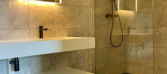 2 Schlafzimmer Doppelhaus in Marseille, France, Nr. 330544 17