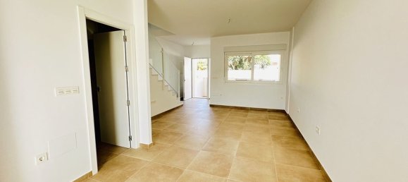 3 Schlafzimmer Villa in Alicante, Spain, Nr. 176458 12