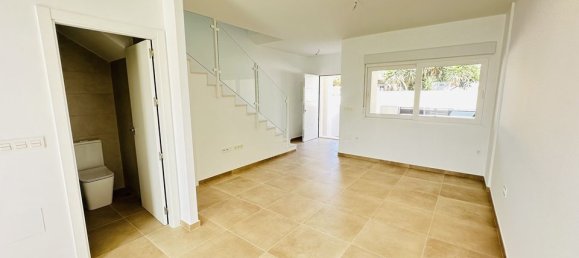 3 Schlafzimmer Villa in Alicante, Spain, Nr. 176458 4