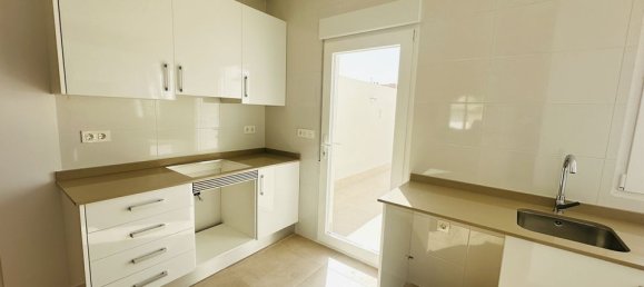 3 Schlafzimmer Villa in Alicante, Spain, Nr. 176458 5