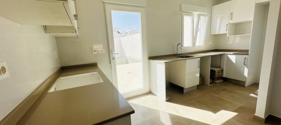 3 Schlafzimmer Villa in Alicante, Spain, Nr. 176458 9